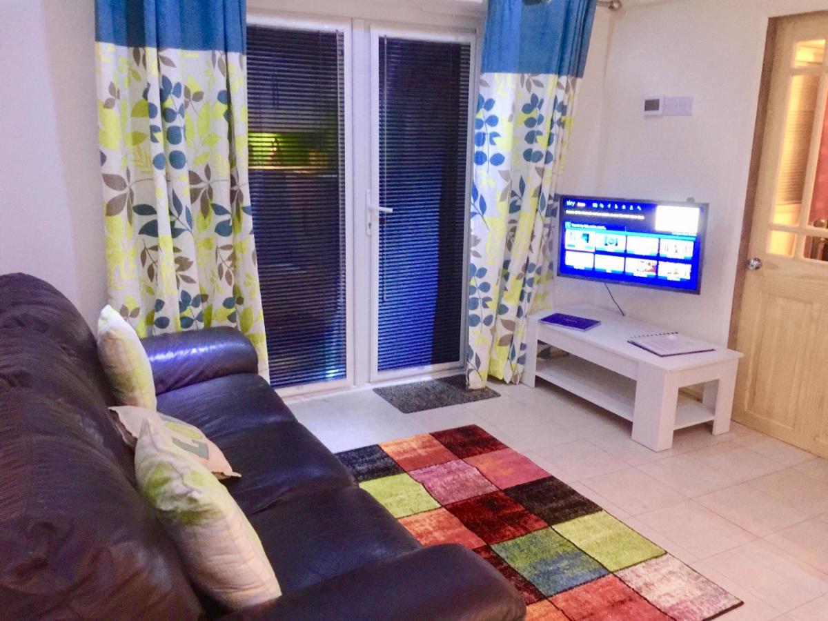 Sleeps 10-12 Snowdonia North Wales Nr Zip World Holiday home