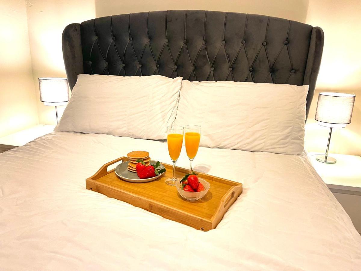 Sleeps 10-12 Snowdonia North Wales Nr Zip World