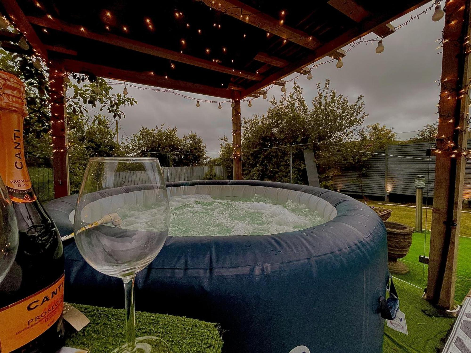 Sleeps 10-12 Snowdonia North Wales Nr Zip World *