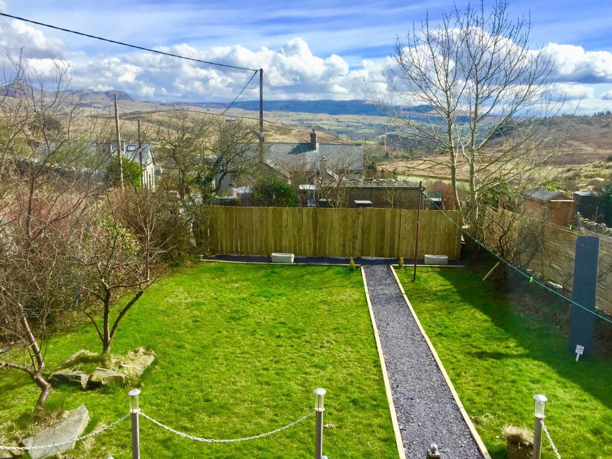 Sleeps 10-12 Snowdonia North Wales Nr Zip World *
